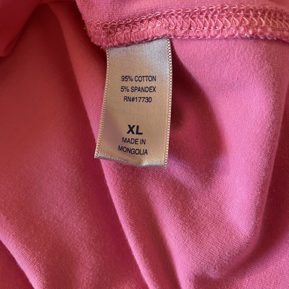 ProSpirit Athletic Gear Women’s Barbie Pink Short Sleeve V-Neck T-Shirt Sz XL - Picture 3 of 6